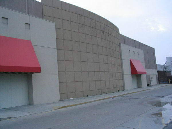 Wonderland Mall (Wonderland Shopping Center) - 2004 Photo